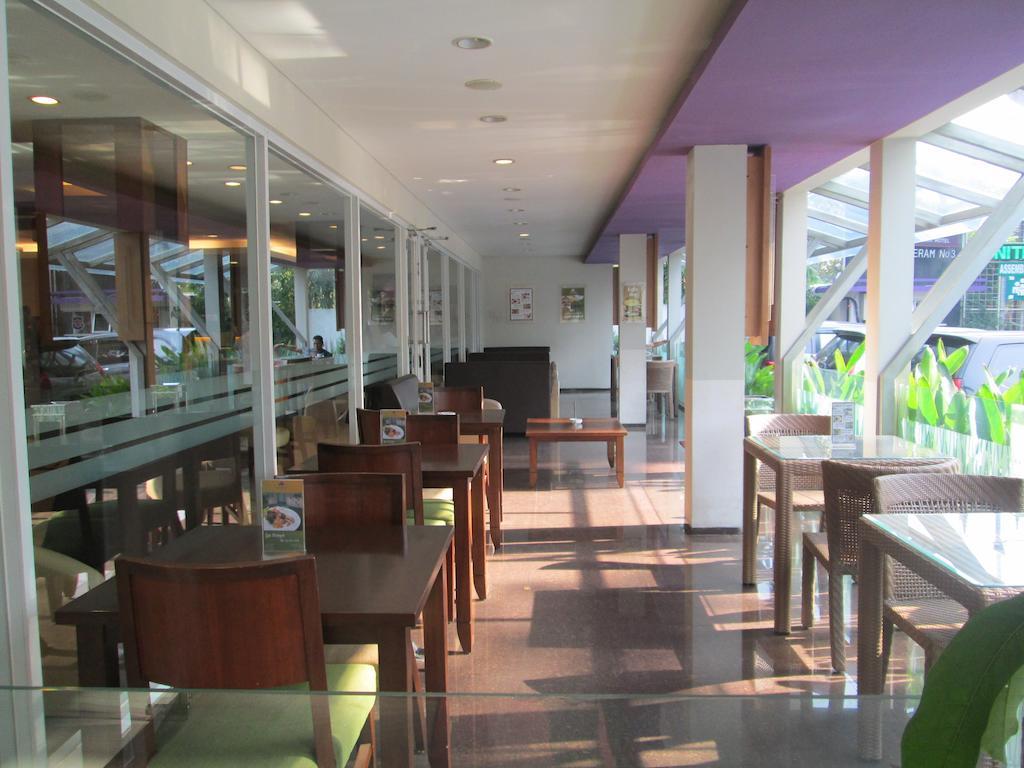Hotel Anggrek Gandasari Bandung Exterior foto